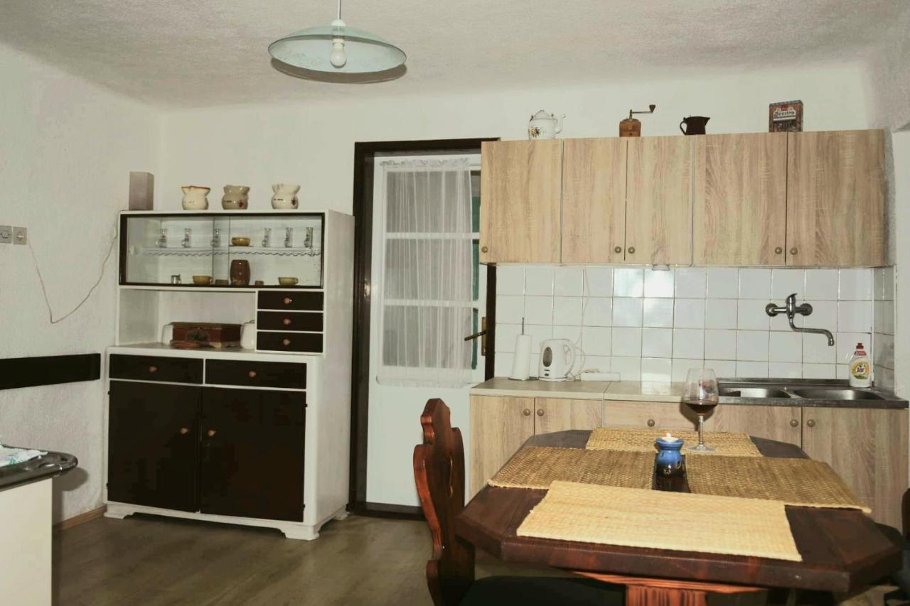 Kuca Za Odmor Beljan Vila Brod na Kupi Exterior foto