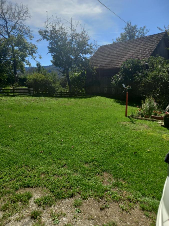 Kuca Za Odmor Beljan Vila Brod na Kupi Exterior foto